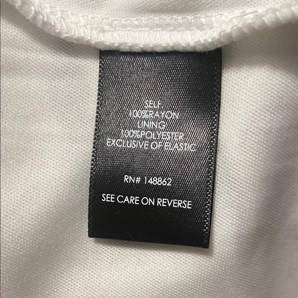 Women's Plus dress from Torrid - Picture 3 of 4